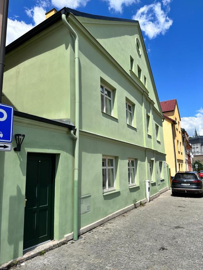 Apartmany Tachov - Tiny House Exterior foto